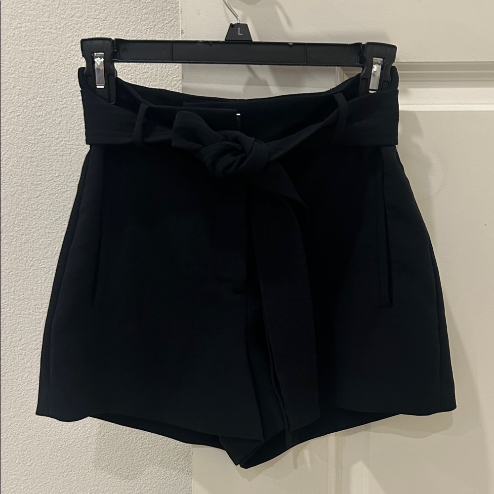 Aritzia Wilfred Short